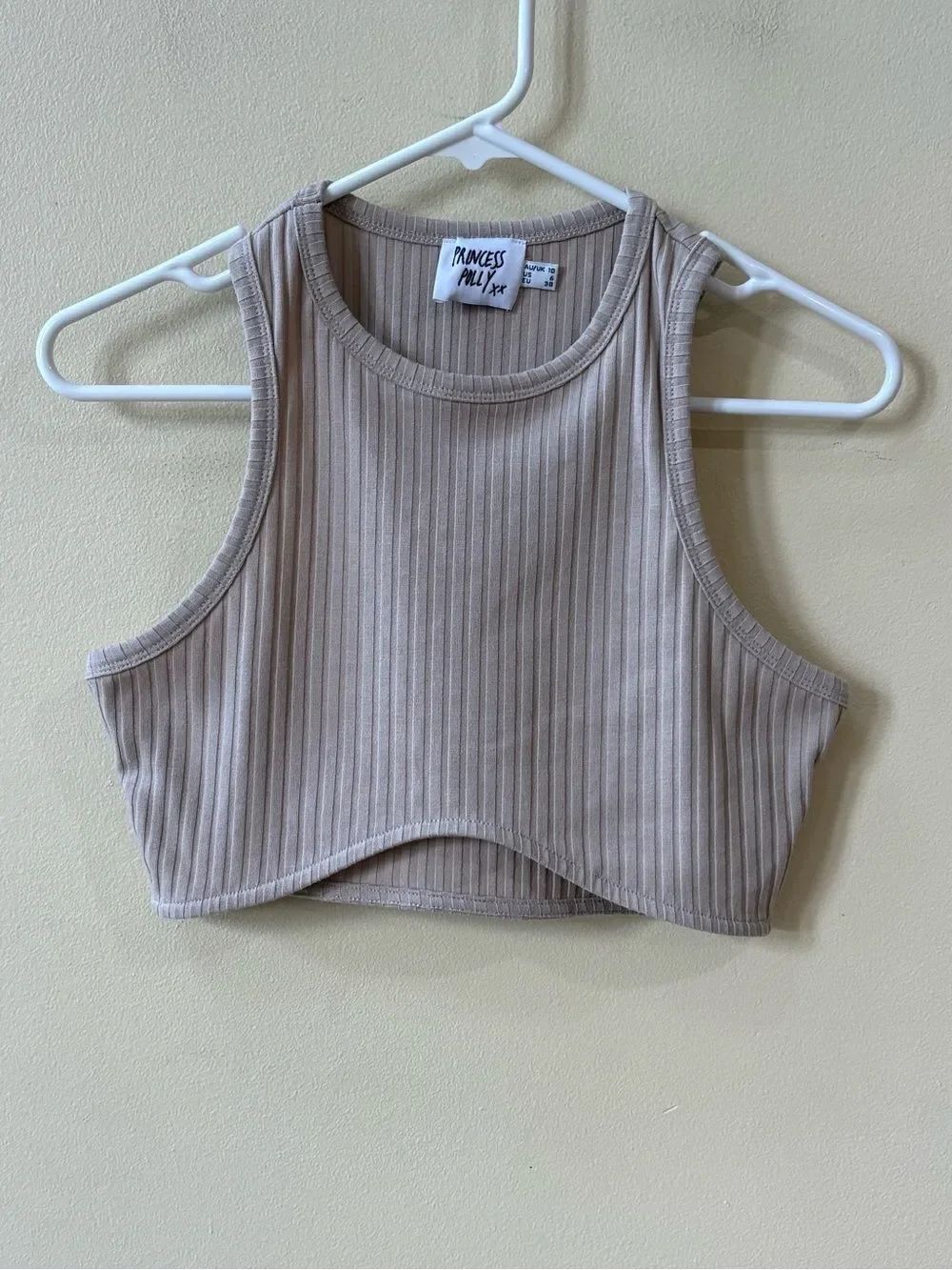 Princess Polly Top - Picture 1 of 4